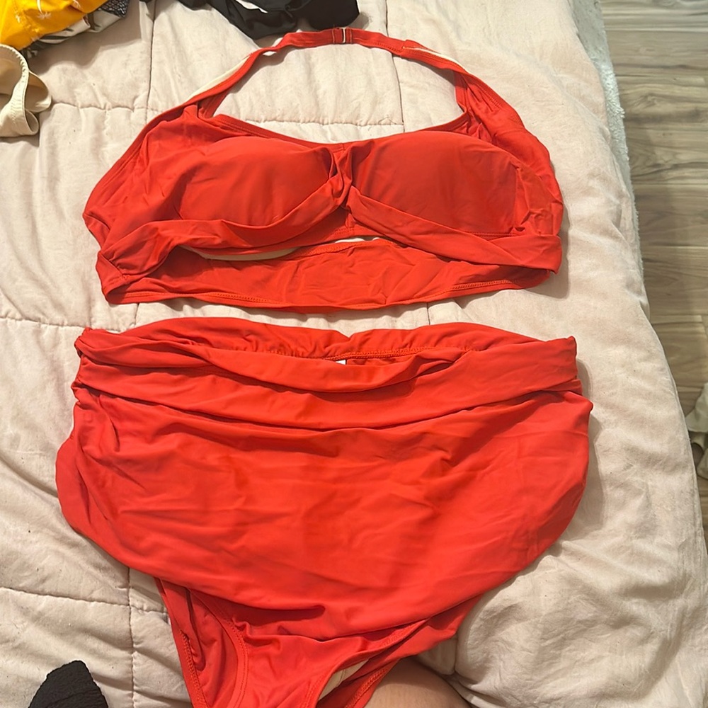 Red high waisted Bikini